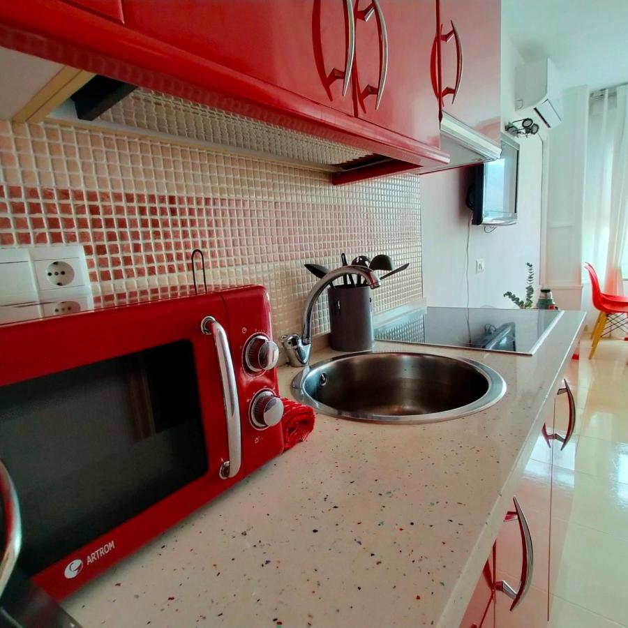 Ver93 - Redstudio ตอร์เรโมลิโนส ภายนอก รูปภาพ