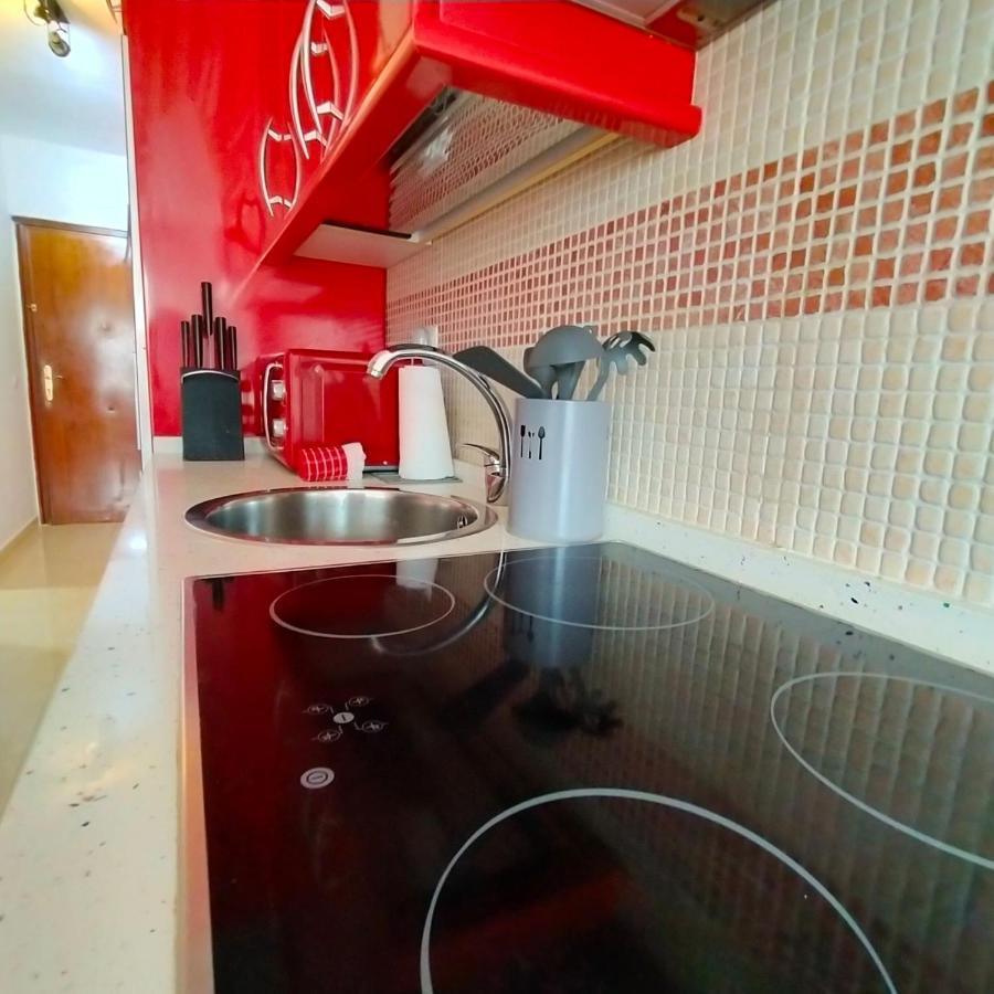 Ver93 - Redstudio ตอร์เรโมลิโนส ภายนอก รูปภาพ